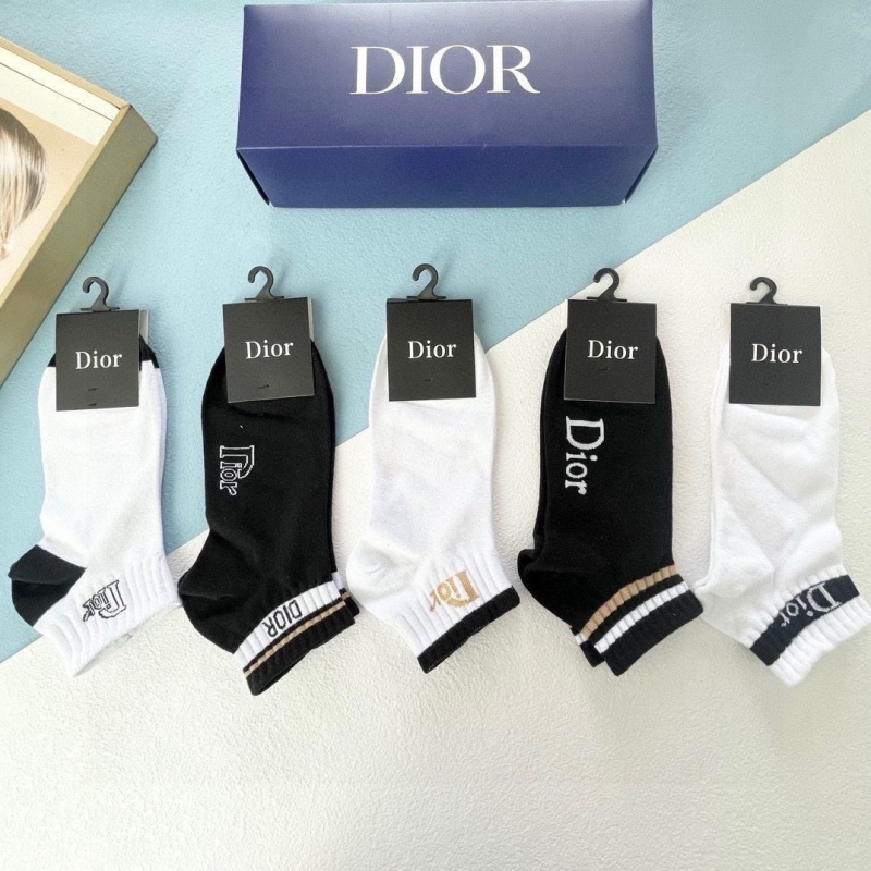 DIOR